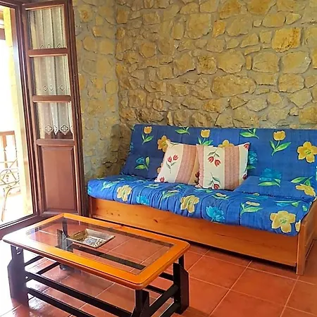 El Pedroso Hotel *