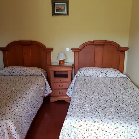 El Pedroso Отель *